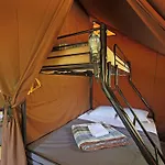 Camping Huttopia 3*