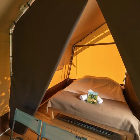 Campsite Huttopia Noirmoutier-en-l'Ile