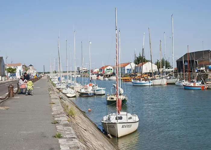 캠프장 Huttopia 3*